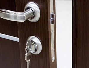 Lock Locksmith Tech Riverton, NJ 856-506-3210 - eviction-locksmith-services